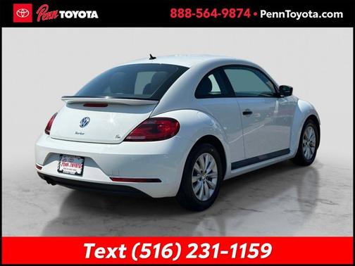 White 2018 Volkswagen Beetle 2.0T Coast