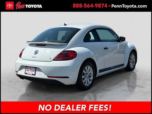 White 2018 Volkswagen Beetle 2.0T Coast