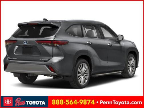 2025 Toyota Highlander Hybrid Platinum