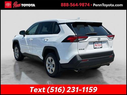ICE CAP 2023 Toyota RAV4 LE