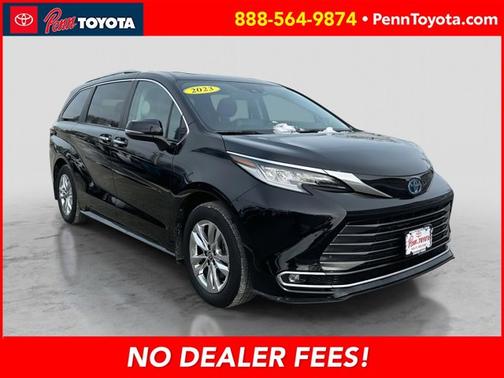 2023 Toyota Sienna Limited