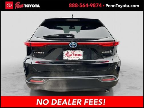 2022 Toyota Venza LE