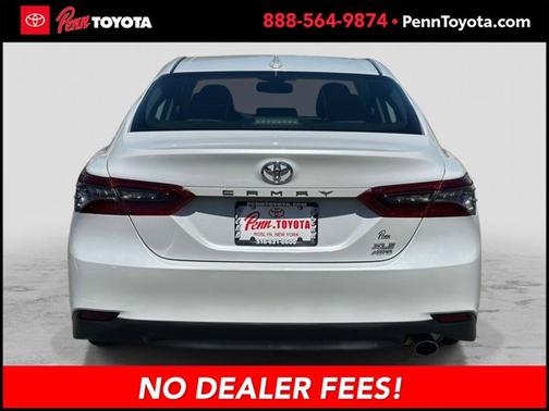 WIND CHILL PEARL 2023 Toyota Camry XLE