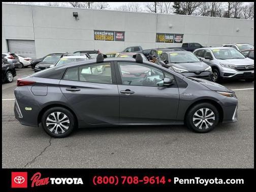2022 Toyota Prius Prime XLE