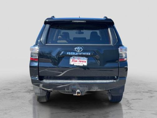 Midnight Black Metallic 2019 Toyota 4Runner SR5 Premium