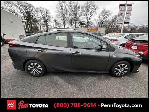 2022 Toyota Prius Prime LE