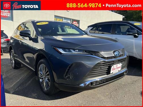2022 Toyota Venza XLE