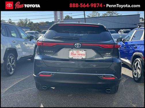 2022 Toyota Venza XLE