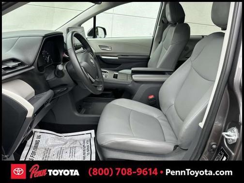 2024 Toyota Sienna XLE