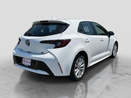 2023 Toyota Corolla Hatchback SE