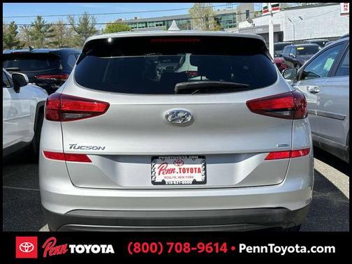 2021 Hyundai TUCSON SE
