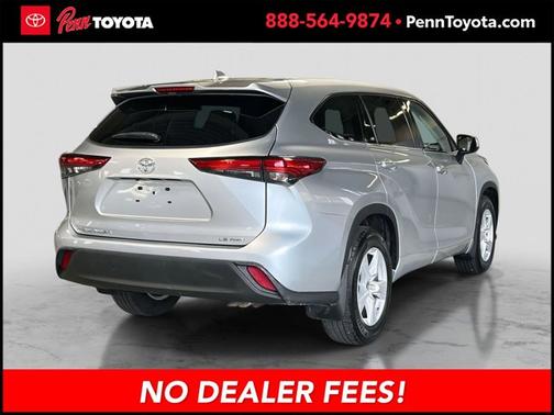 2020 Toyota Highlander LE