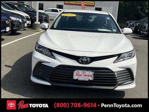 2022 Toyota Camry LE