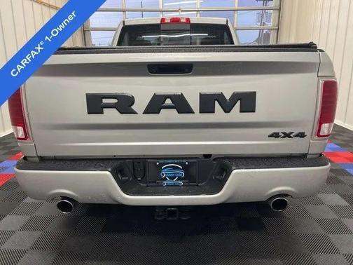 2017 RAM 1500 Night Regular Cab 4x4 6'4' Box