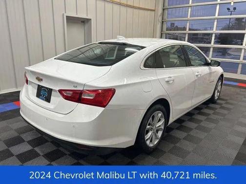 Summit White 2024 Chevrolet Malibu 1LT