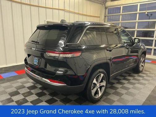 2023 Jeep Grand Cherokee 4xe Base