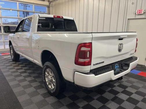 Bright White Clearcoat 2024 RAM 2500 Laramie Crew Cab 4x4 6'4' Box