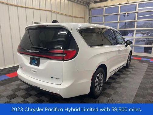 2023 Chrysler Pacifica Hybrid Limited
