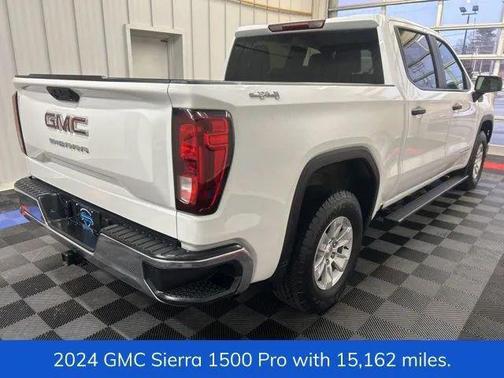 2024 GMC Sierra 1500 Pro