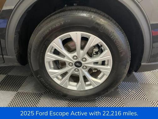 Agate Black Metallic 2025 Ford Escape Active