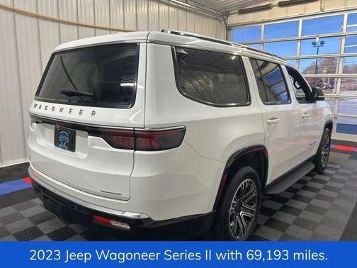 Bright White Clearcoat 2023 Jeep Wagoneer Series II