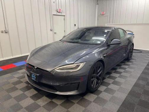 2022 Tesla Model S Plaid