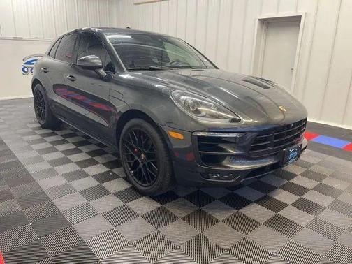 Black 2018 Porsche Macan Macan GTS