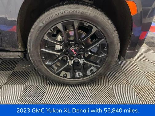 Midnight Blue Metallic 2023 GMC Yukon XL Denali
