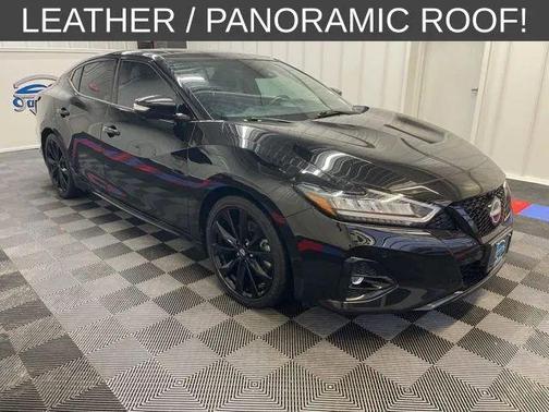 Super Black 2023 Nissan Maxima SR Xtronic CVT