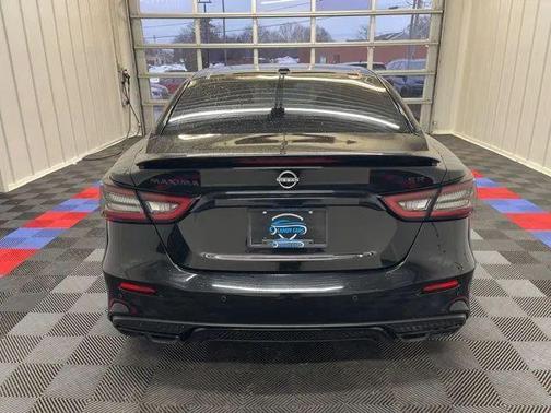 2023 Nissan Maxima SR Xtronic CVT