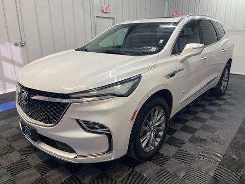 2023 Buick Enclave Avenir AWD