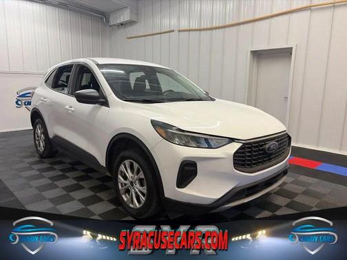 Oxford White 2024 Ford Escape Active