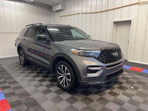 2023 Ford Explorer ST-Line