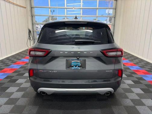Carbonized Gray Metallic 2024 Ford Escape Platinum