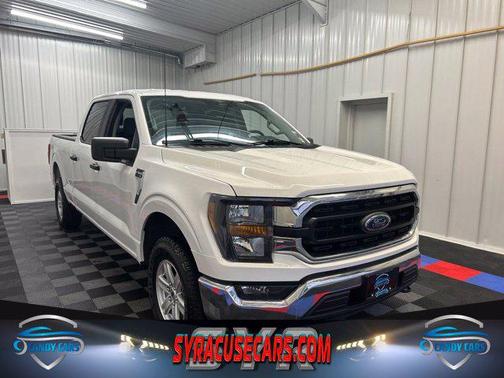Oxford White 2023 Ford F-150 XLT
