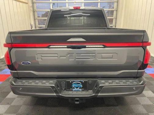 2022 Ford F-150 Lightning LARIAT
