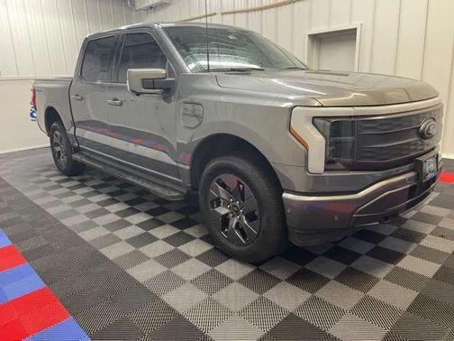 2022 Ford F-150 Lightning LARIAT