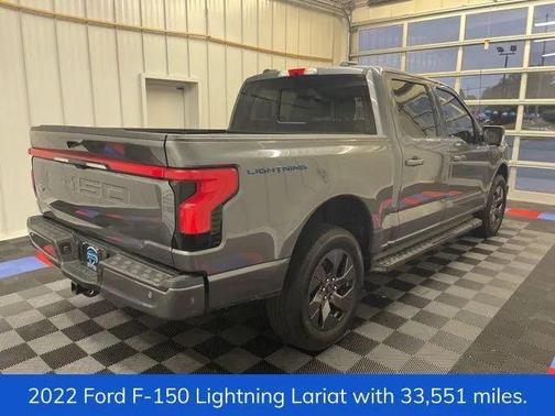 2022 Ford F-150 Lightning LARIAT
