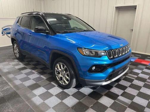 Hydro Blue Pearlcoat 2025 Jeep Compass Limited