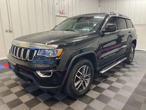 2021 Jeep Grand Cherokee Laredo