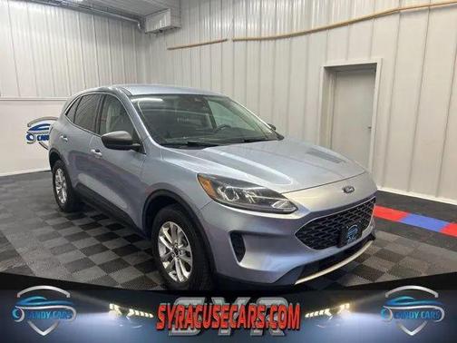 Blue Silver Metallic 2022 Ford Escape SE