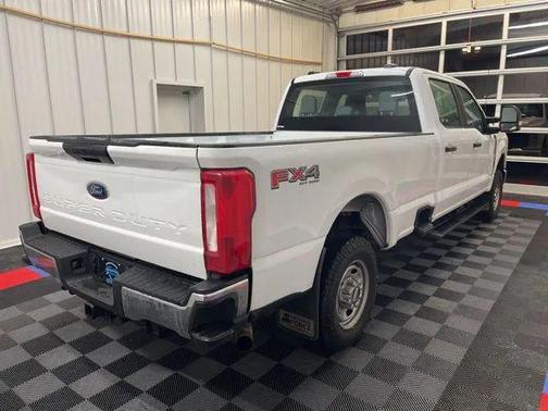 2024 Ford F-250 XLT