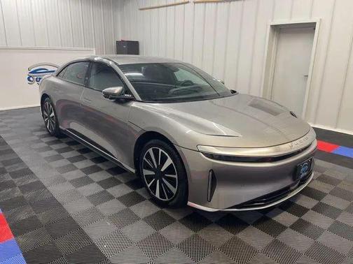 Quantum Gray Metallic 2023 Lucid Air Touring