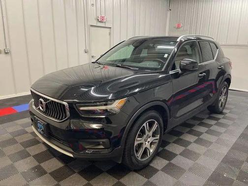 2021 Volvo XC40 T5 Inscription