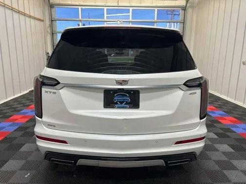 Crystal White Tricoat 2024 Cadillac XT6 Sport AWD