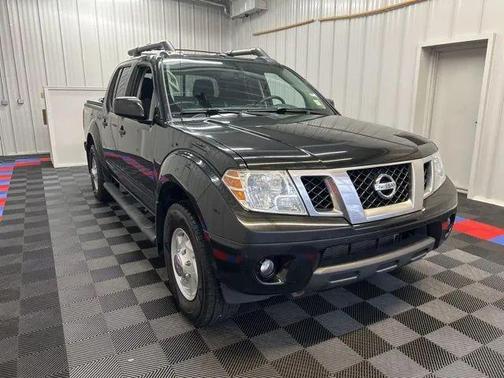 Magnetic Black Pearl 2019 Nissan Frontier PRO-4X