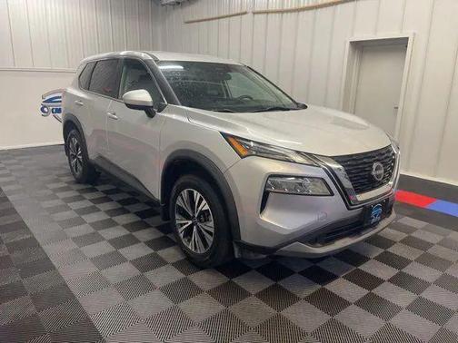 Brilliant Silver Metallic 2023 Nissan Rogue SV