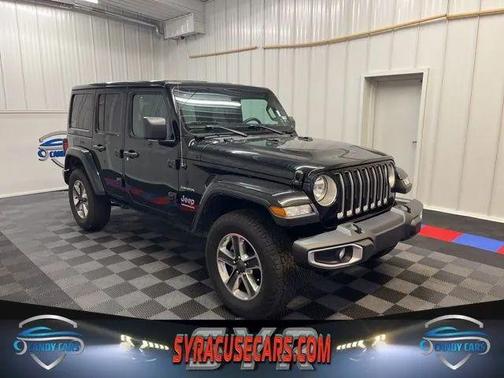 2023 Jeep Wrangler 4-Door Sahara