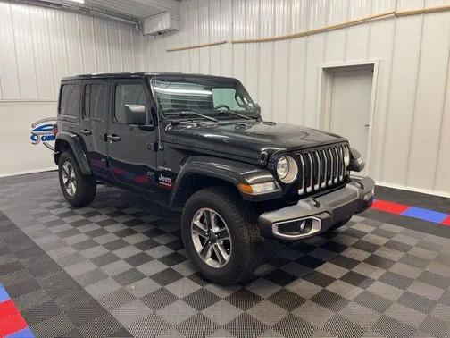 2023 Jeep Wrangler 4-Door Sahara