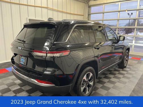 2023 Jeep Grand Cherokee 4xe Base